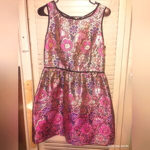 Xhileration zip back metallic floral dress size medium
